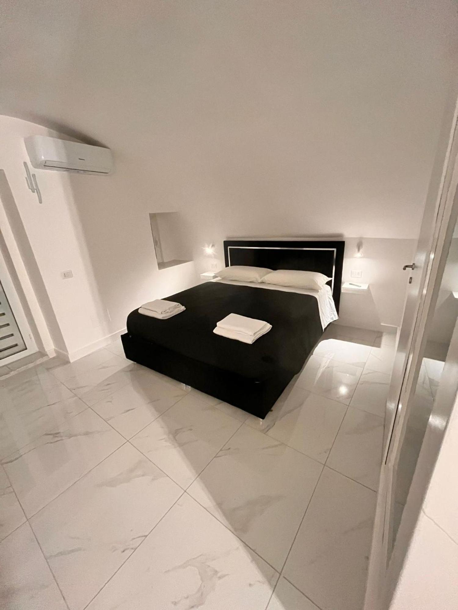 Suite Luxury Toto Napels Buitenkant foto
