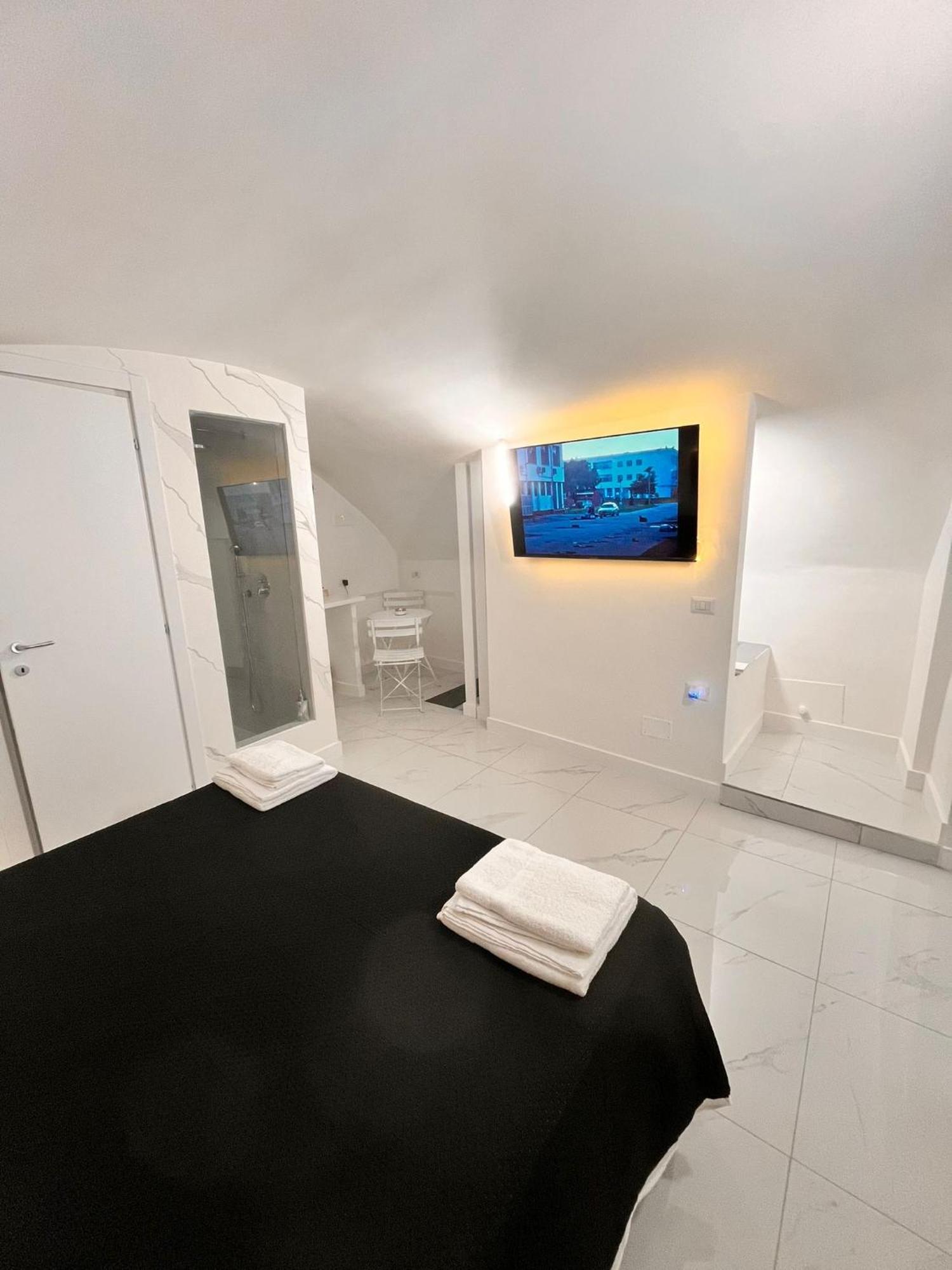 Suite Luxury Toto Napels Buitenkant foto